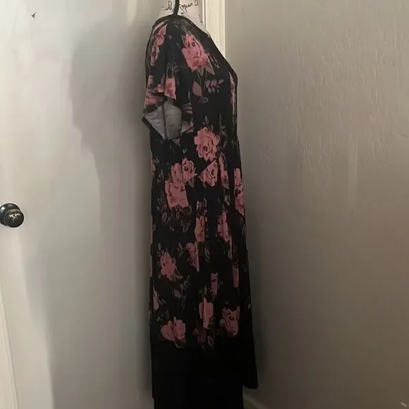 Torrid Black Pink Roses Floral Lace Detailing In Front Dress Contemporary - Picture 3 of 11